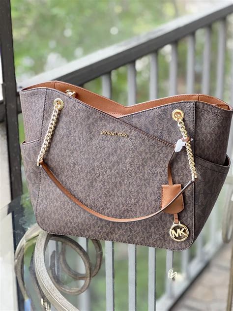 michael kors apotheka cynkreon ceva ingram|Michael Kors handbags.